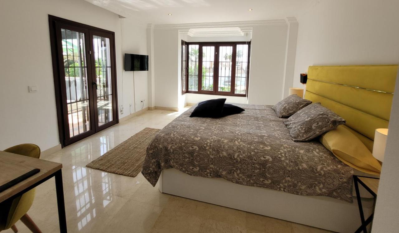 Beach And Golf Resort La Perla Miguel Adults Only Marbella Ngoại thất bức ảnh