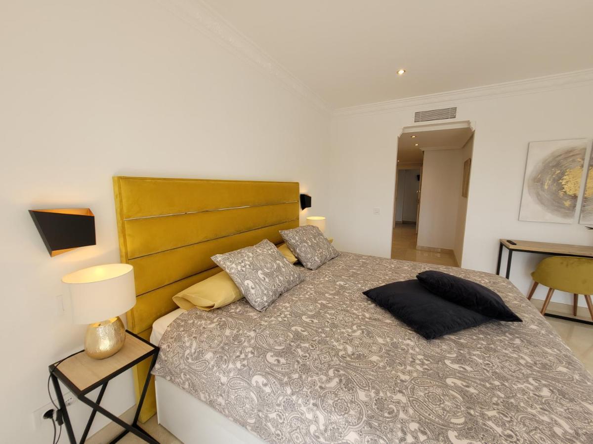 Beach And Golf Resort La Perla Miguel Adults Only Marbella Ngoại thất bức ảnh